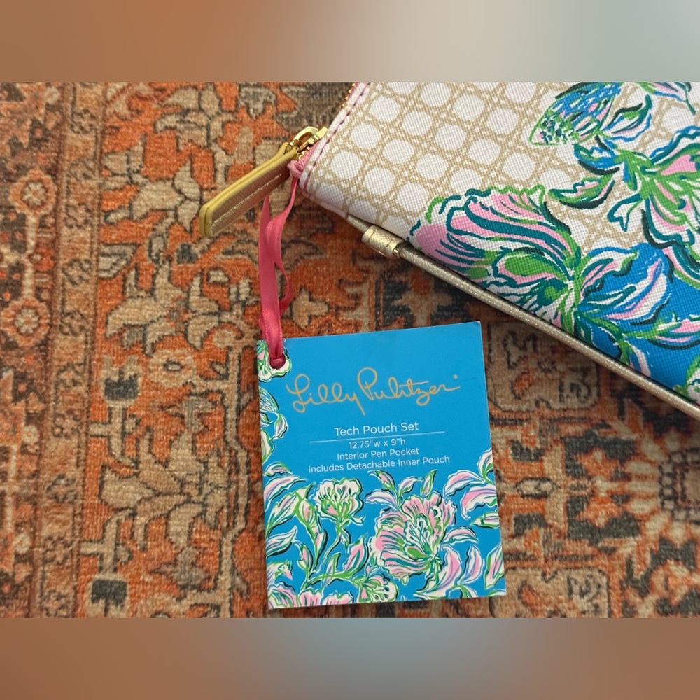 Lilly Pulitzer Tech Pouch Set in Cumulus Blue & Chick Magnet With Original Tags - Picture 6 of 16